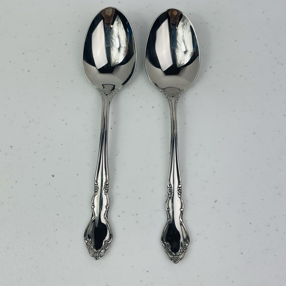 Oneida Dover Cube Set of 2 Oval Soup Spoons Heirloom Stainless Flatware